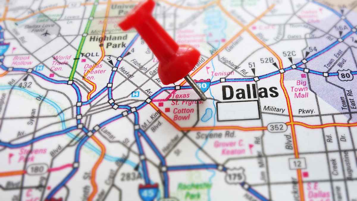 Dallas pinned on the map of Texas.